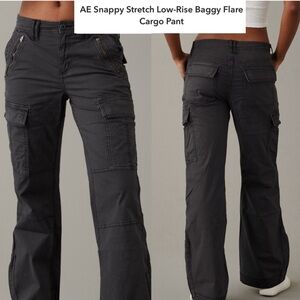 ae snappy stretch low-rise baggy flare cargo pant